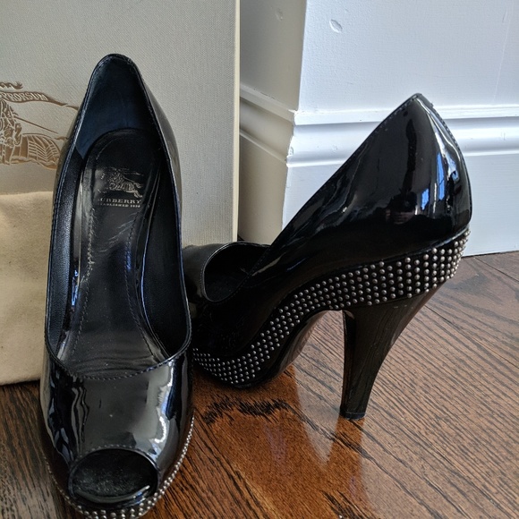 Burberry womens heels 7.5 - Picture 2 of 4
